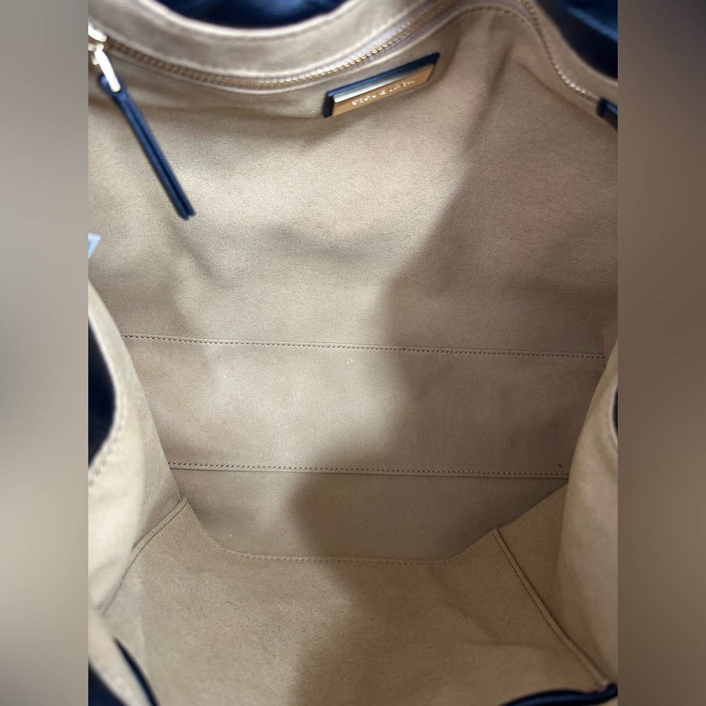 Tory Burch bag - Picture 8 of 8